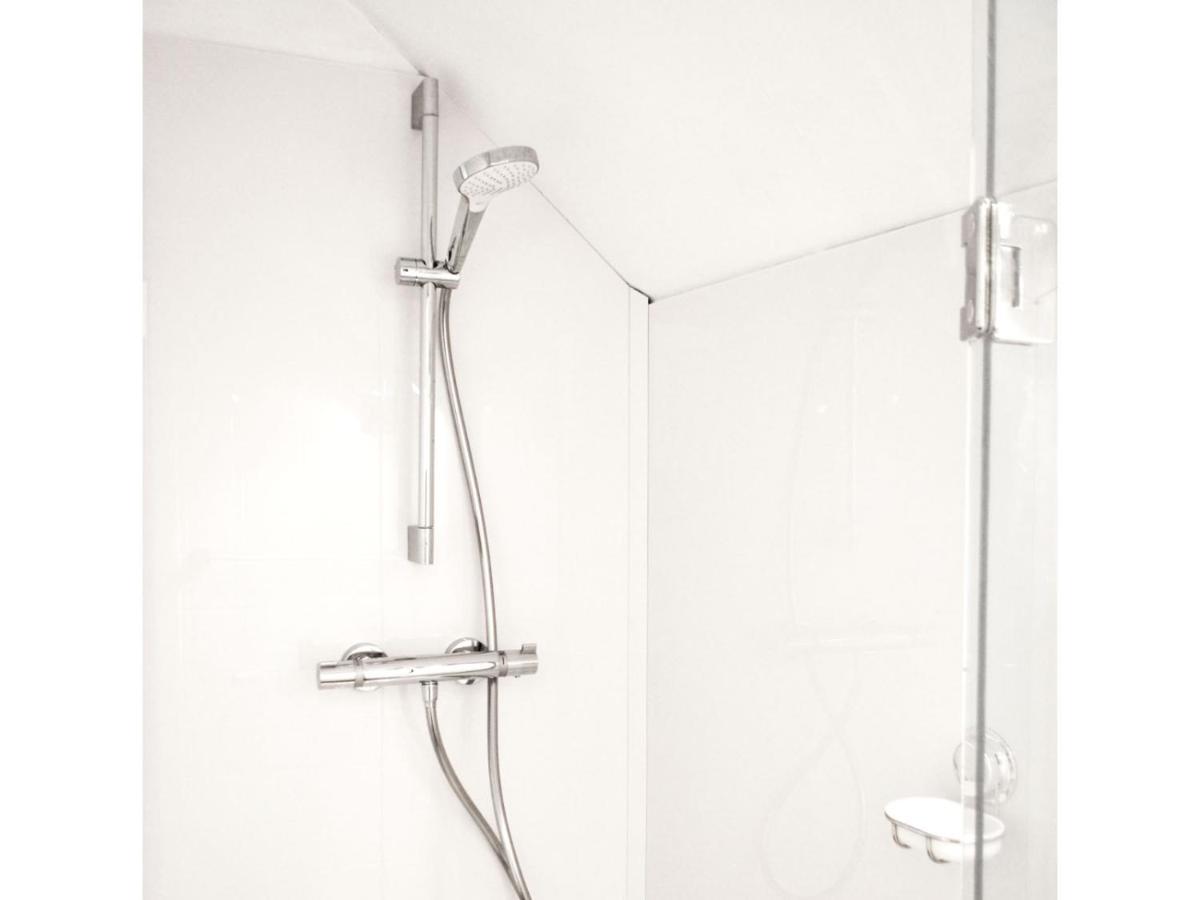 Le Clos Du 3*